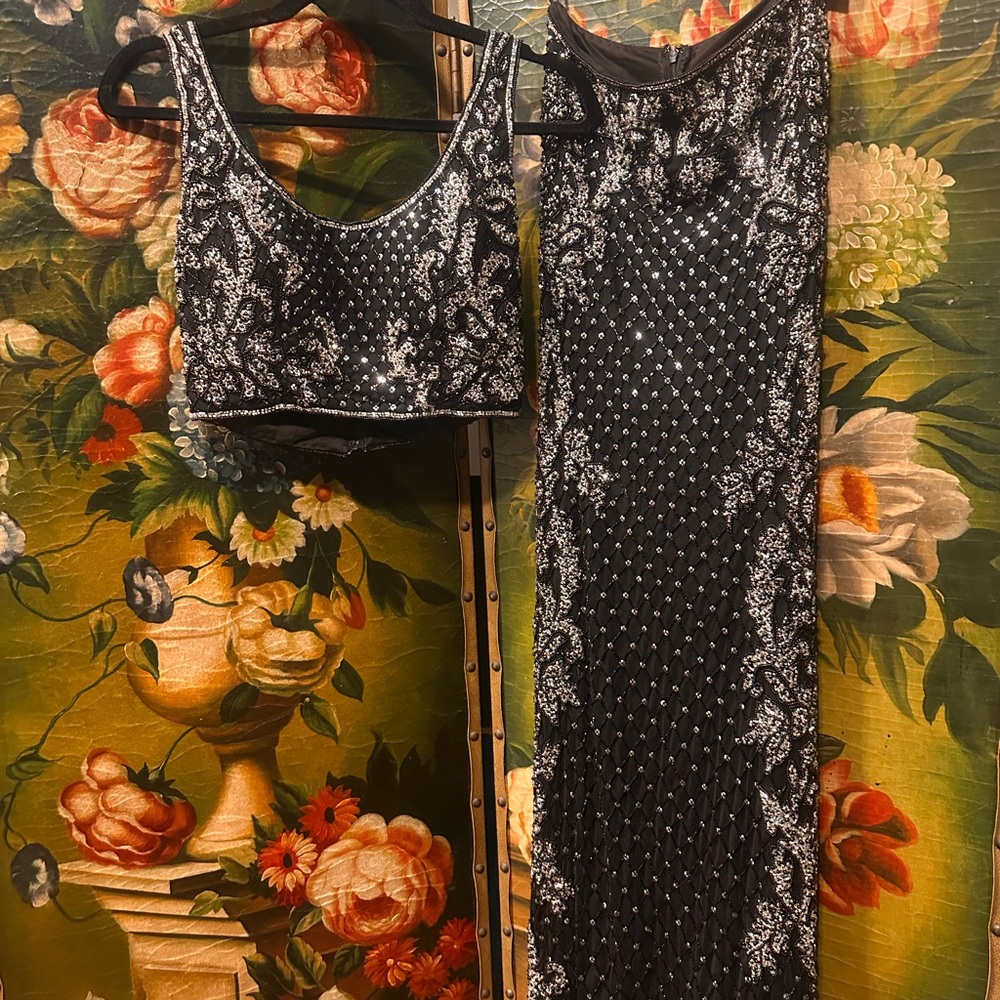 Sz4-Sherri Hill-Embellished Two-Piece Set